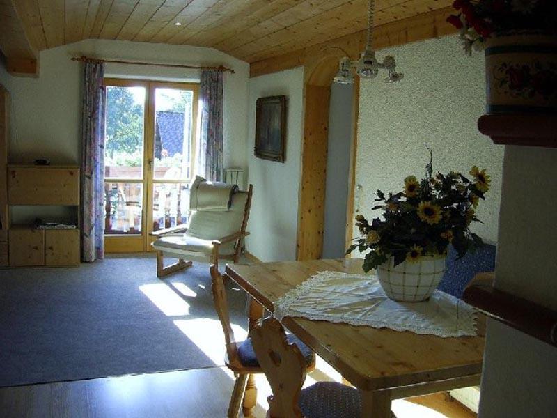 Gaestehaus Riki Oberschmid Steinbach am Attersee Rum bild